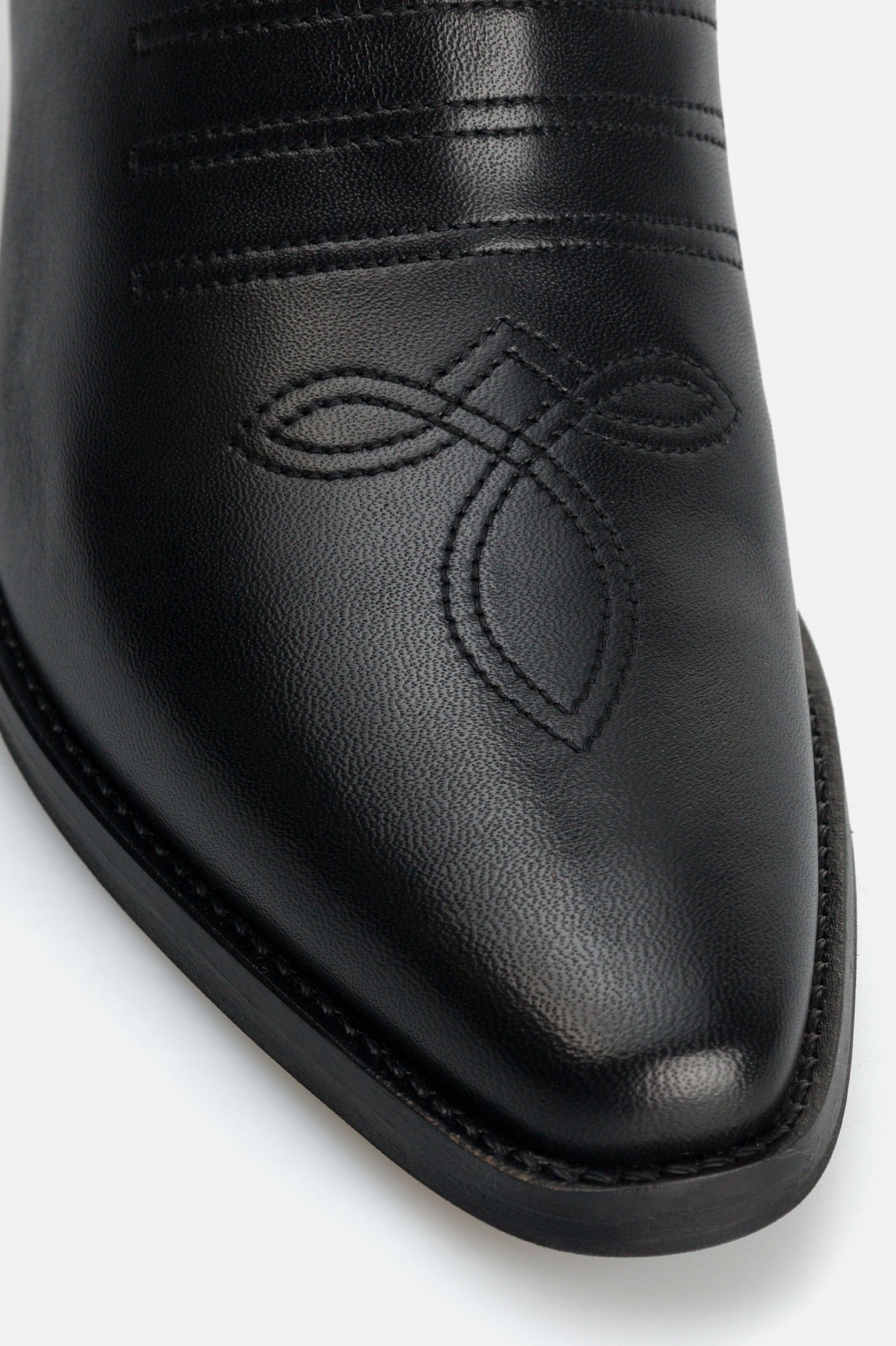 Сапоги на каблуке Bobbies Vick