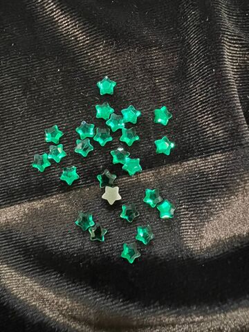 Стеклянные стразы 