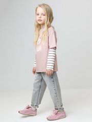 фуфайка  для девочки  КР 302809/розовый лед к577