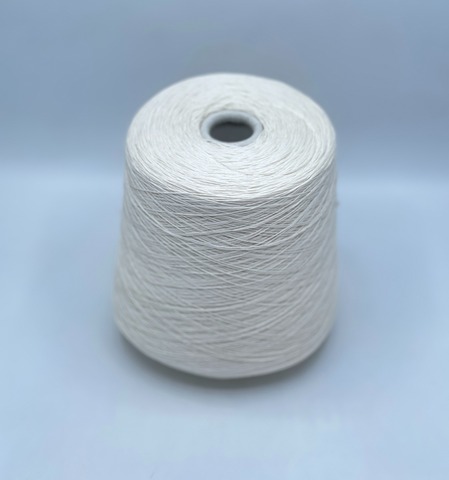 Luxury Selection by Ri.Go, Lucente, 700м. 50% Меринос экстрафайн, 50% Шелк Шаппе,Молочный(422/322), 37657