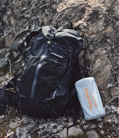Коврик надувной Naturehike R3.2 L прямоугольный