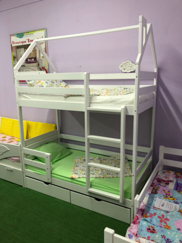 Кровать детская домик двухъярусная