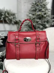 Женская сумка-портфель из натуральной кожи красного цвета