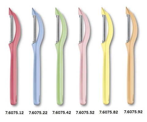 Универсальная овощечистка Victorinox  Swiss Classic Trend Colors, Light Pink  (7.6075.52)