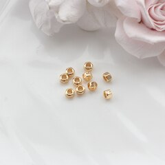 Бусина разделитель (спейсер) шестигранная, 4*3 мм, позолота, 10 штук, Р085