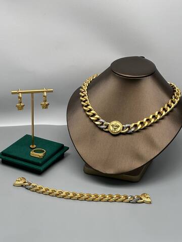 Серьги, колье, браслет и кольцо Versace