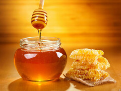 Мёд среднегорный светлый 0,5кг