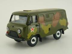 UAZ-3741 Military camouflage light summer 1:43 Agat Mossar Tantal