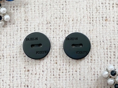 Пуговицы, d 1,5 см