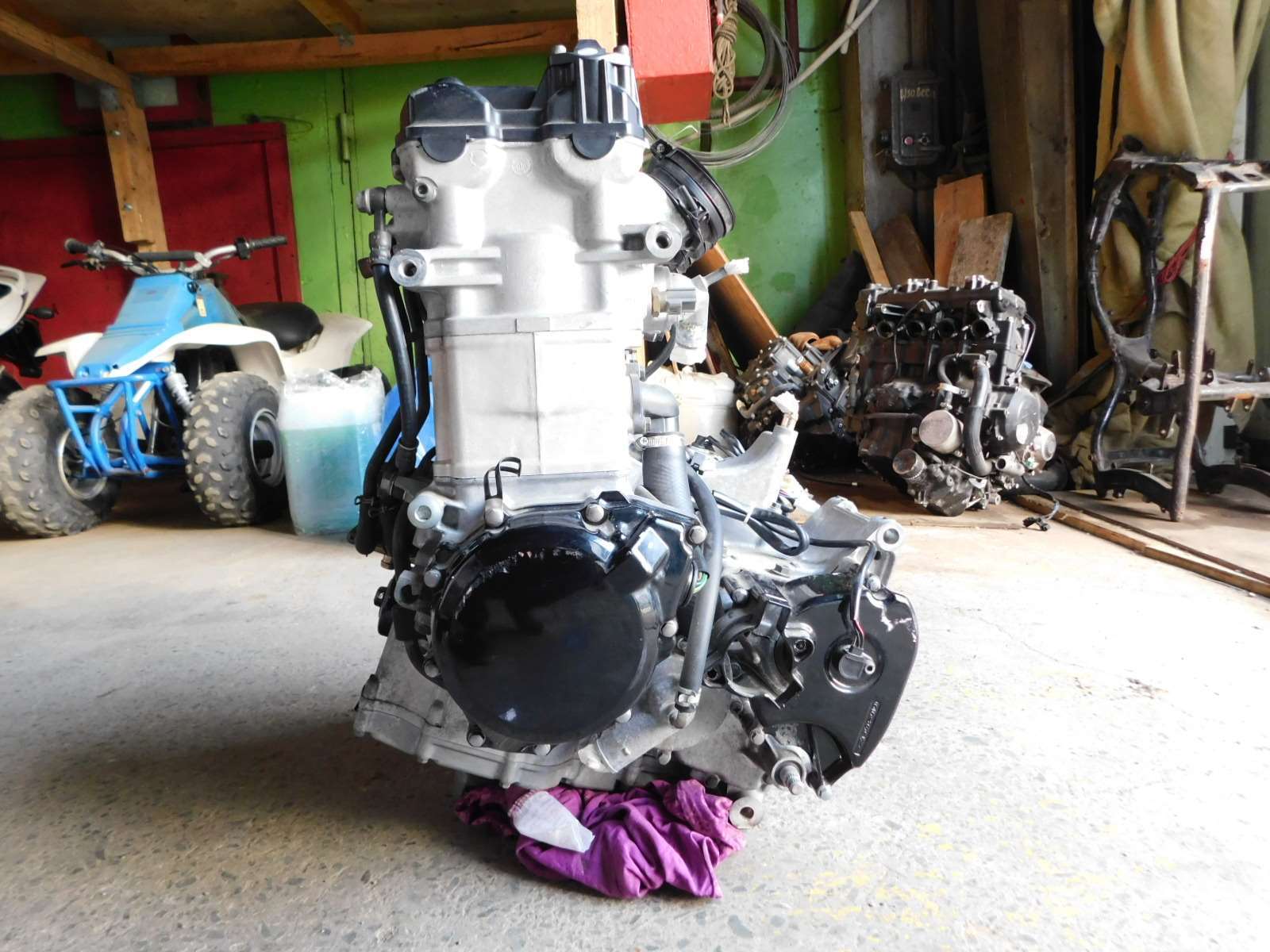 SUZUKI HAYABUSA Двигатель