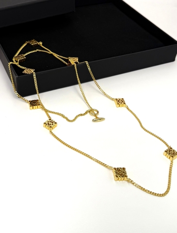 Колье цепочка длинная LOEWE с логотипами