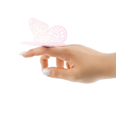 Голографические нежные бабочки