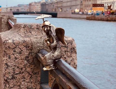 статуэтка Петербургский ангел для инсталляции