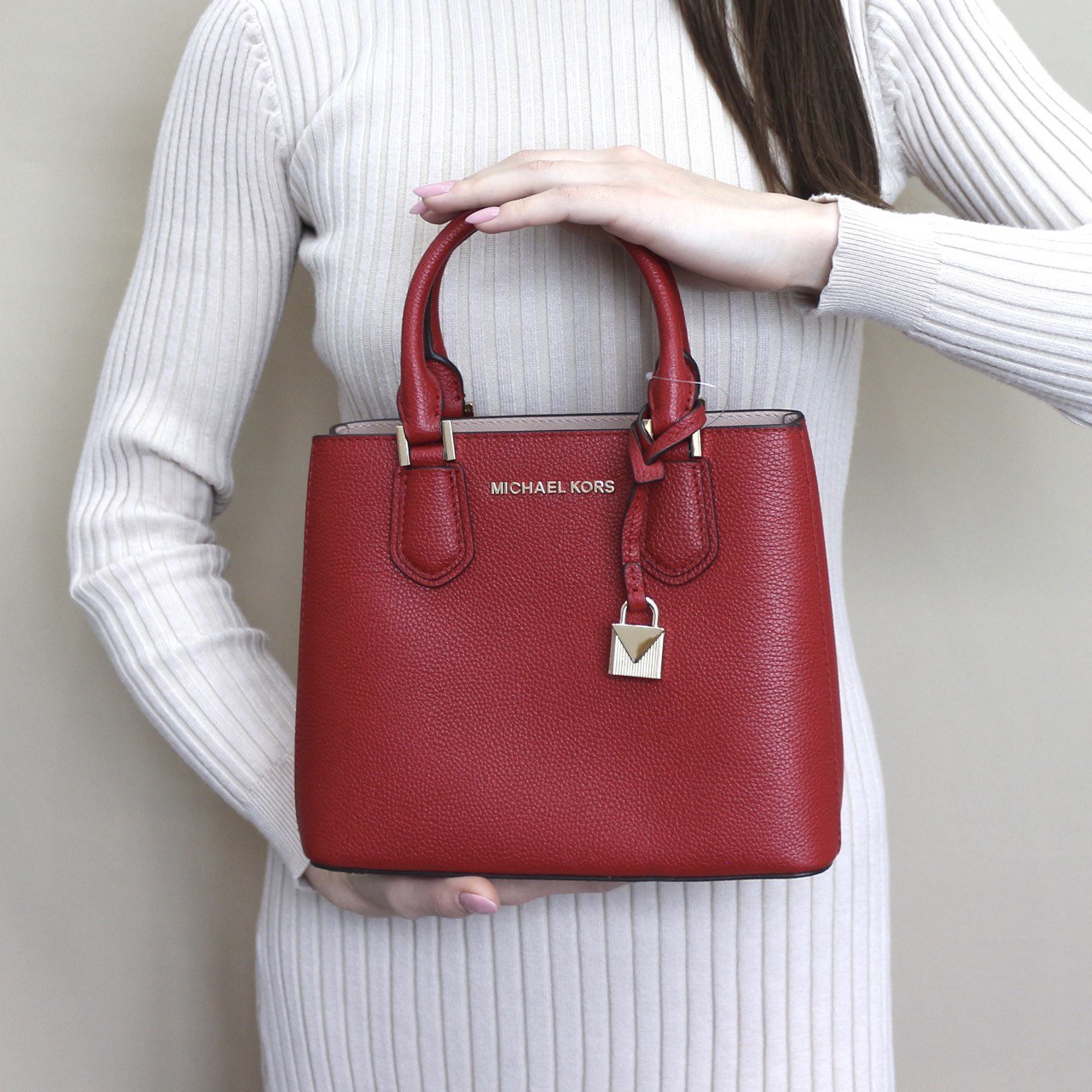 michael kors md messenger