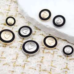 Пуговица 70028