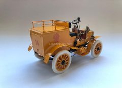 Lessner Type 1 postal van 1905 St. Petersburg Russia Handmade workshop 1:43