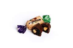 Шоколадные конфеты Чернослив с фундуком Eco Foods