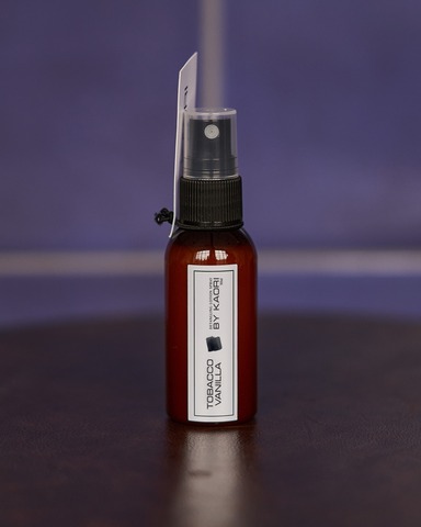 Лосьон-спрей для легкого расчесывания волос TOBACCO VANILLA