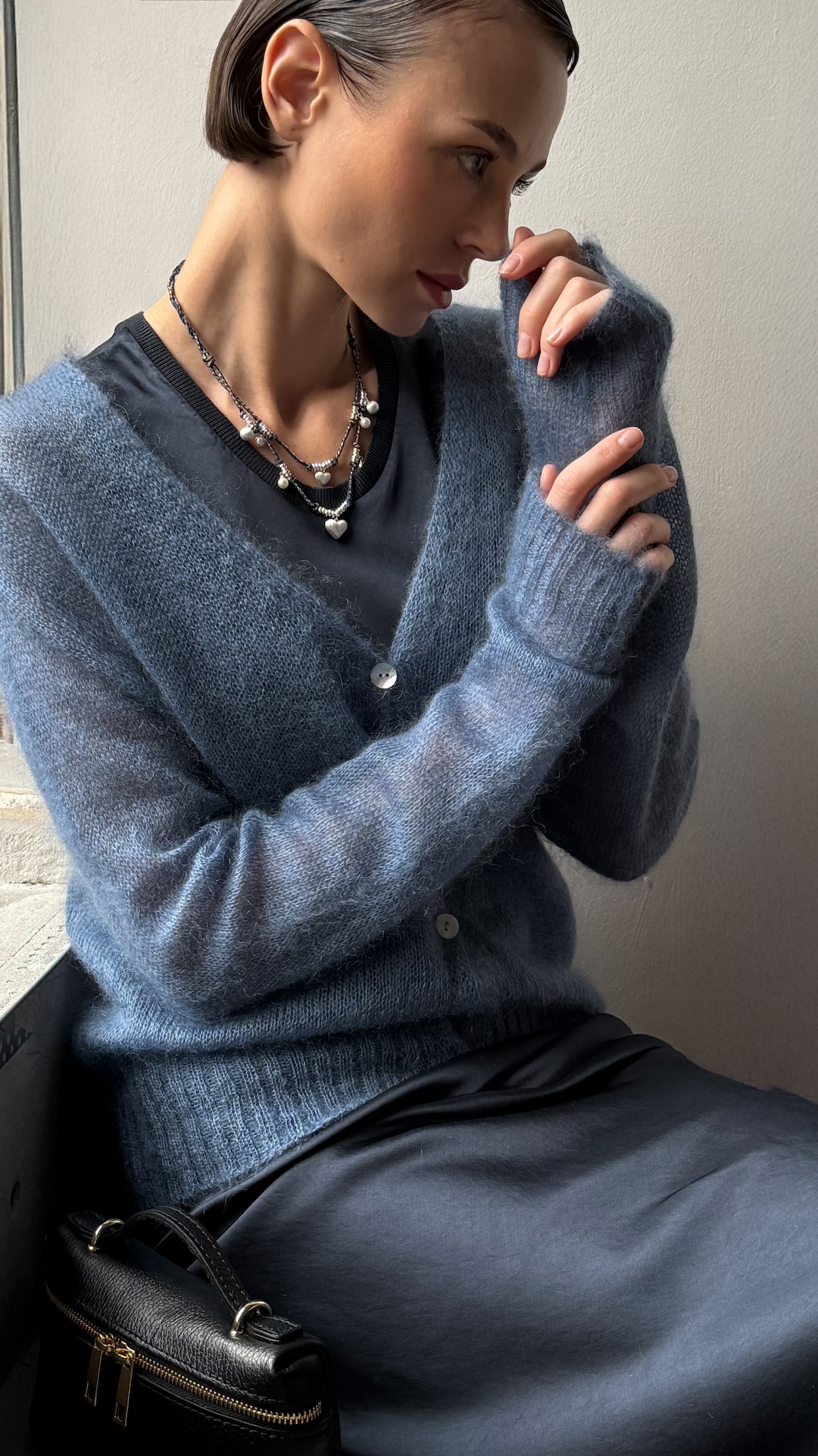 Колье из веревки металла и майорки