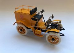 Lessner Type 1 postal van 1905 St. Petersburg Russia Handmade workshop 1:43