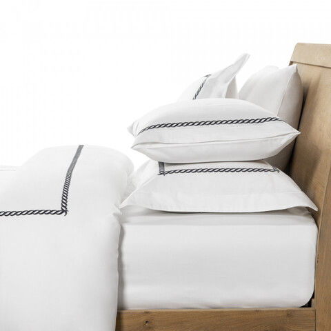 Наволочка 50x70 L'appartement Messina Marine 300 ТС белая/антрацит