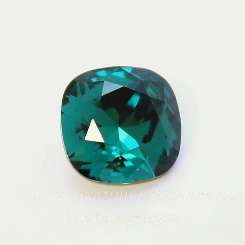 4470 Ювелирные стразы Сваровски Emerald (10 мм)