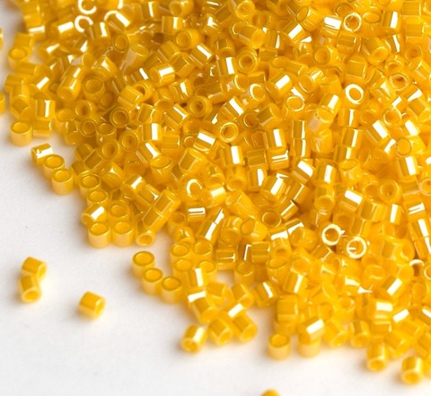 DBS-1562 Бисер цилиндрический Миюки делика 15/0 /Miyuki delica 15/0 