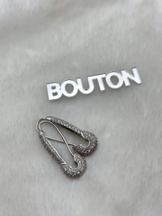 Серьги серебристые в форме 