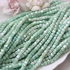 Хрусталь (стекло) граненный, кубик, мятно-зелёный, 6 мм, 1 нить, К240
