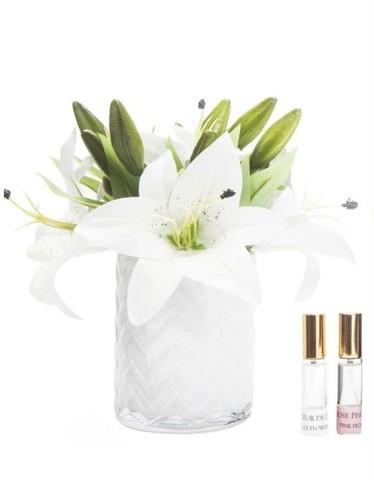 Букет лилий ароматизированный и 2 спрея Cote Noire Herringbone Flower White