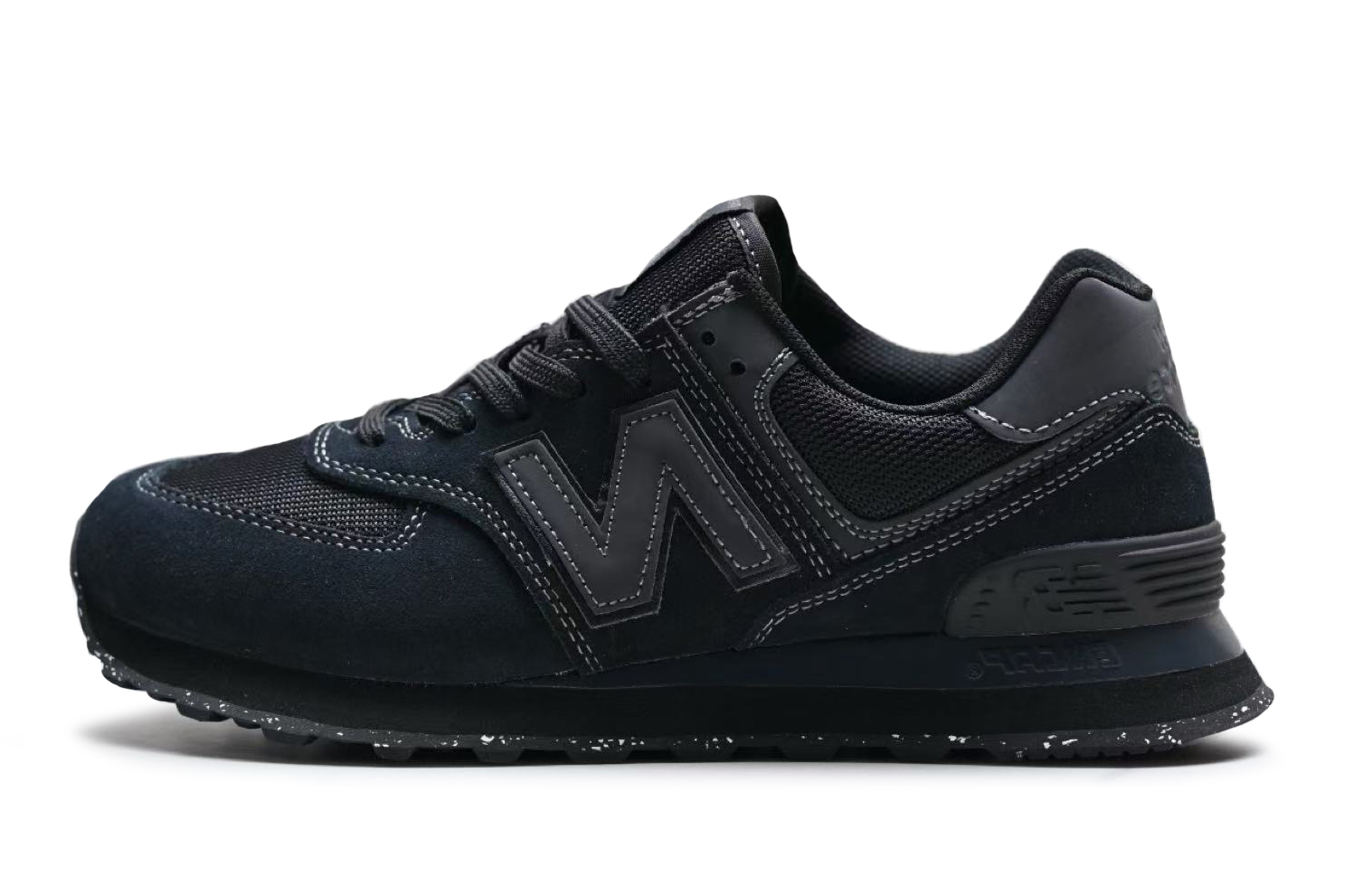 new balance 574 black on black