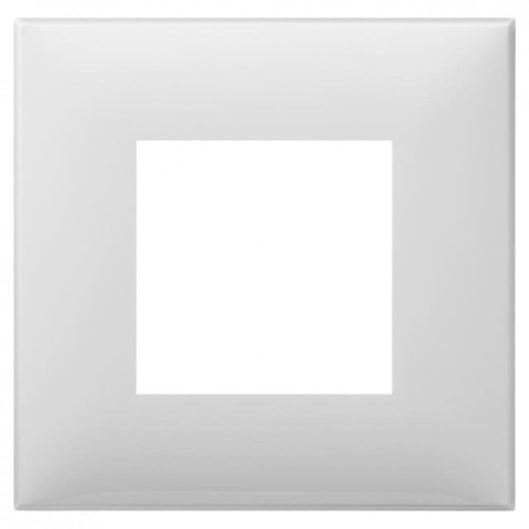 Рамка на 1 пост/2 модуля - 2 модуля. Цвет Белое облако. DKC серия Avanti. 4400902
