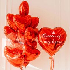 Композиция из красных шаров сердец - "Королева моего сердца"