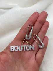 Серьги серебристые в форме 