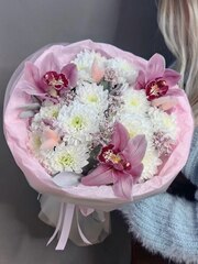 Авторский букет с розовыми орхидеями