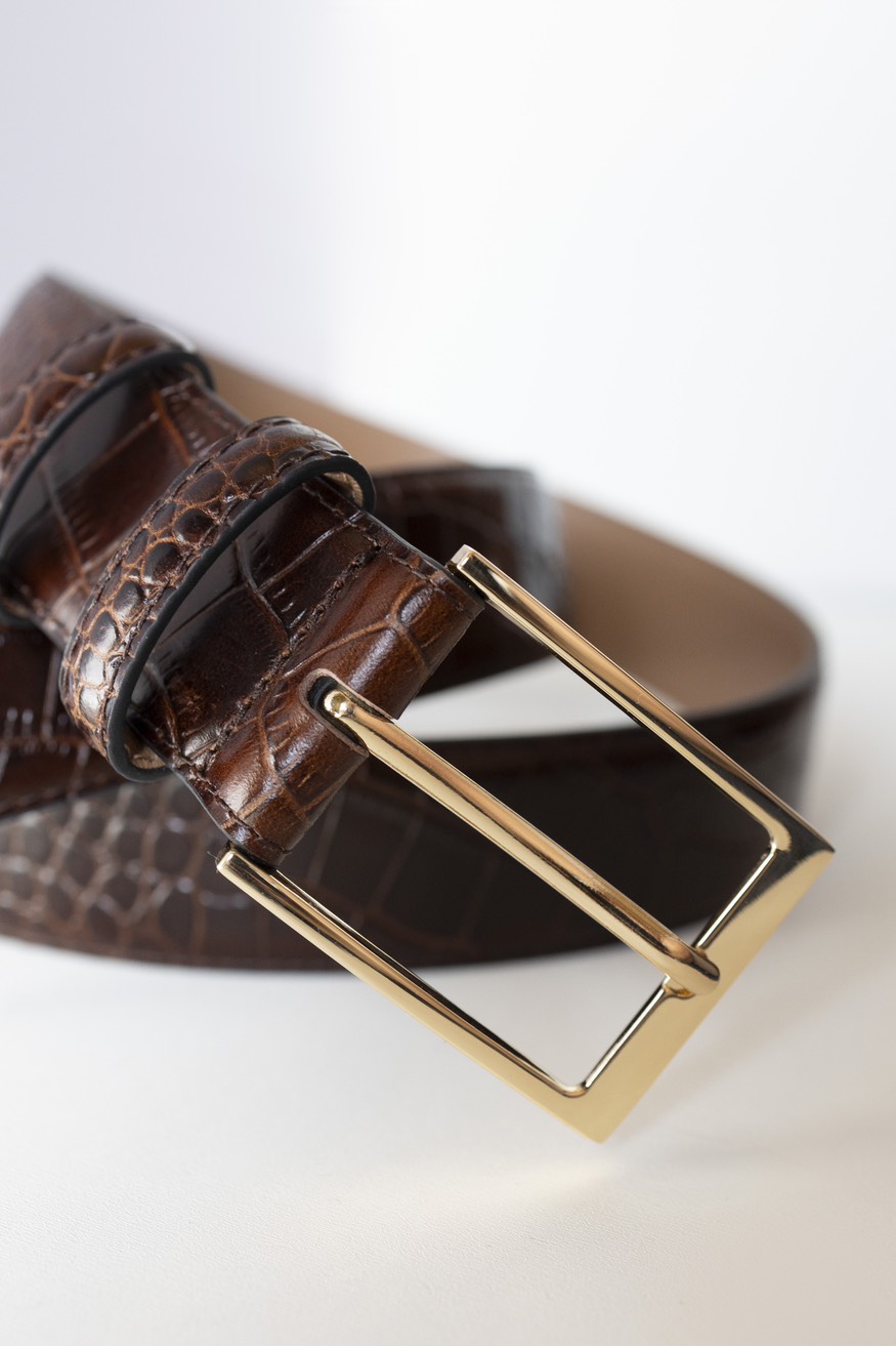 Классический ремень из кожи с тиснением под крокодила, 35 мм, темно-коричневый