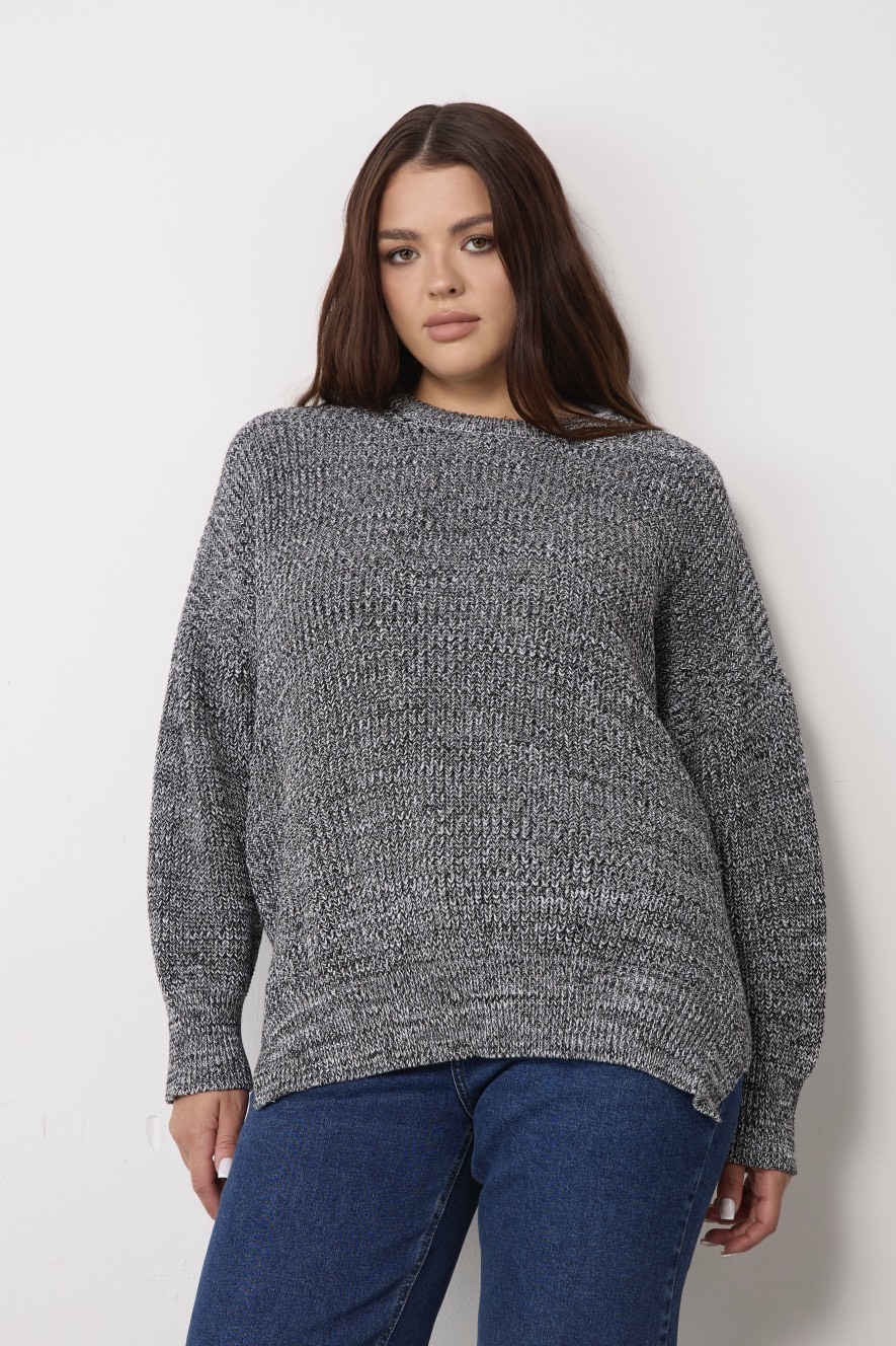 Джемпер вязаный с разрезами, черно-белый