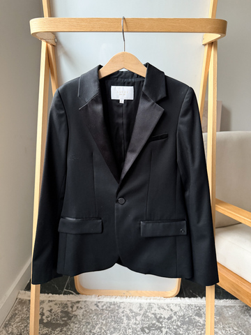 Шерстяной костюм Gucci, 128