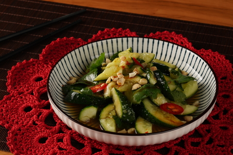 Битые огурцы