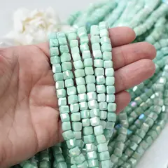 Хрусталь (стекло) граненный, кубик, мятно-зелёный, 6 мм, 1 нить, К240