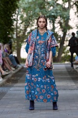 The wind from the fields