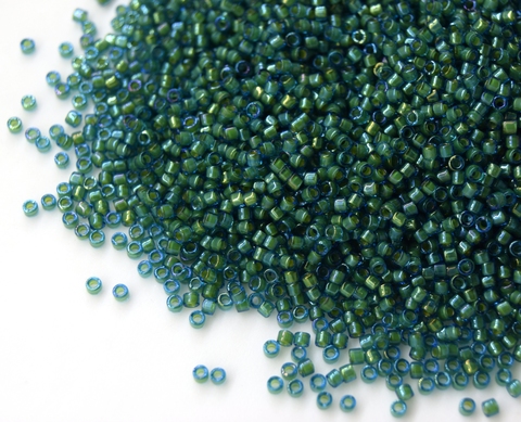 DB-2381 Fancy lined spruce