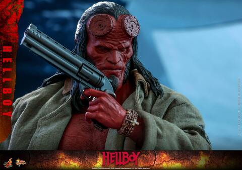 Фигурка Коллекционная Хэллбой масштаб 1/6 Hot Toys