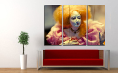 Модульная картина " Кукольная девушка "