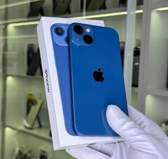 iPhone 13, 128 ГБ б/у
