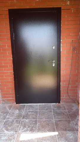 Входная дверь для частных домов с терморазрывом 