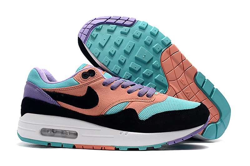 have a nike day nike air max 1