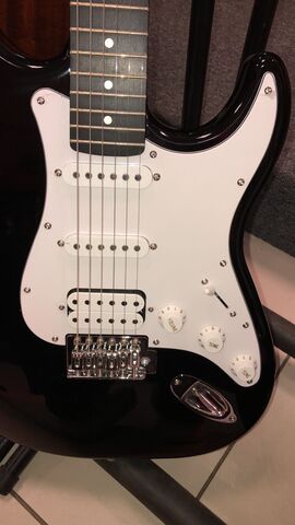 ROCKDALE Stars Black Limited Edition HSS BK