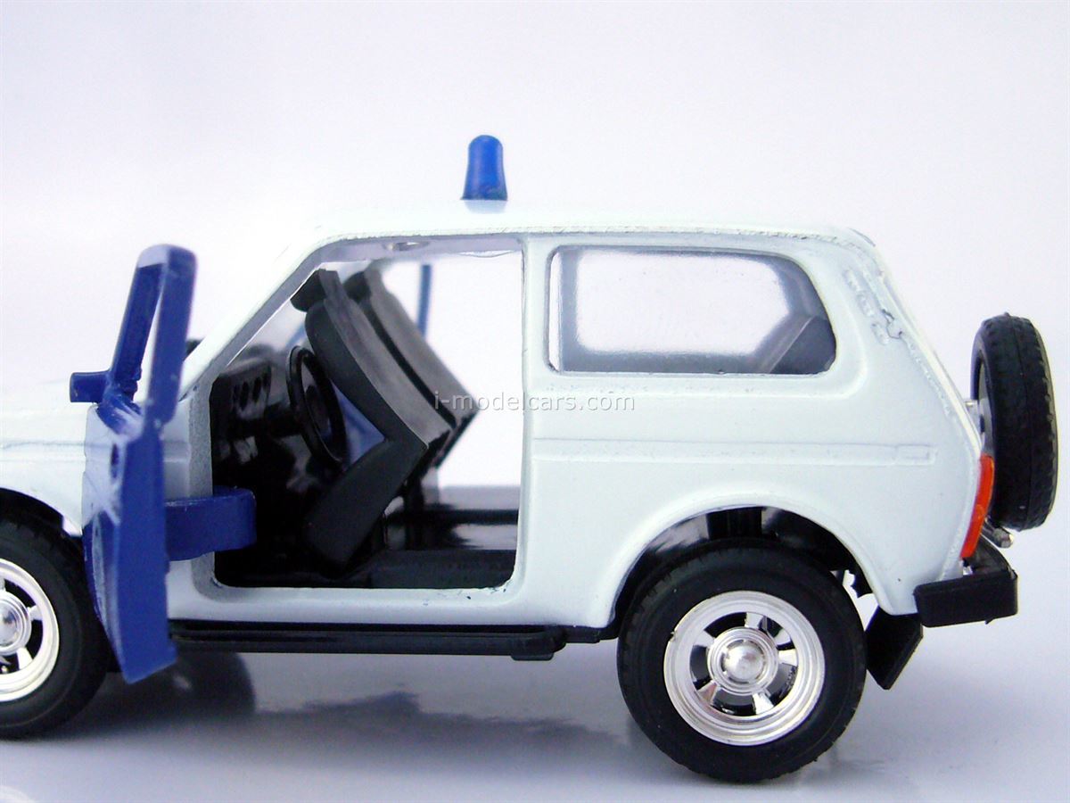 Lada Niva 1200 Police Ukraine 1990 - Miniature G&A Models échelle 1/43
