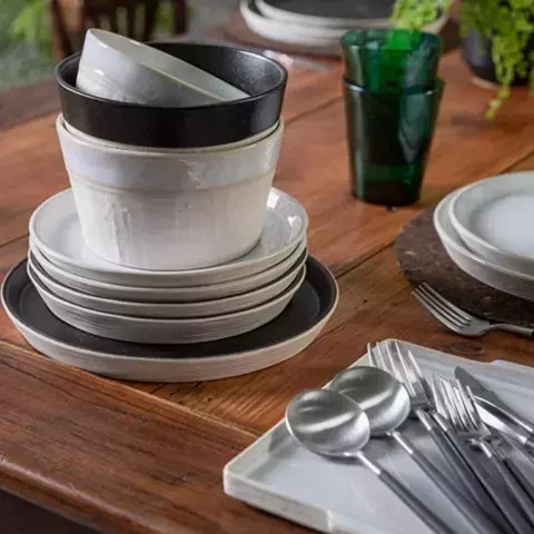 Чашка 270мл Costa Nova Notos бело-черная